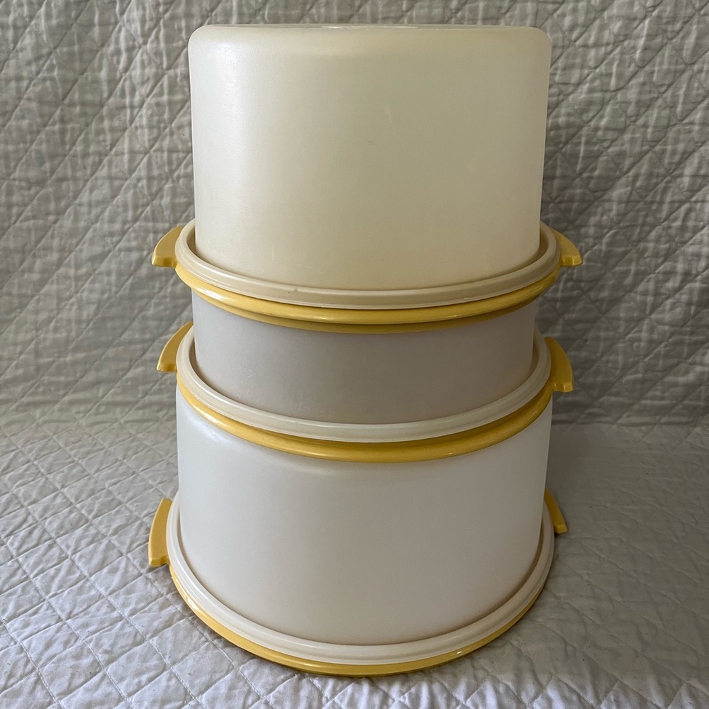 Vintage Tupperware Set